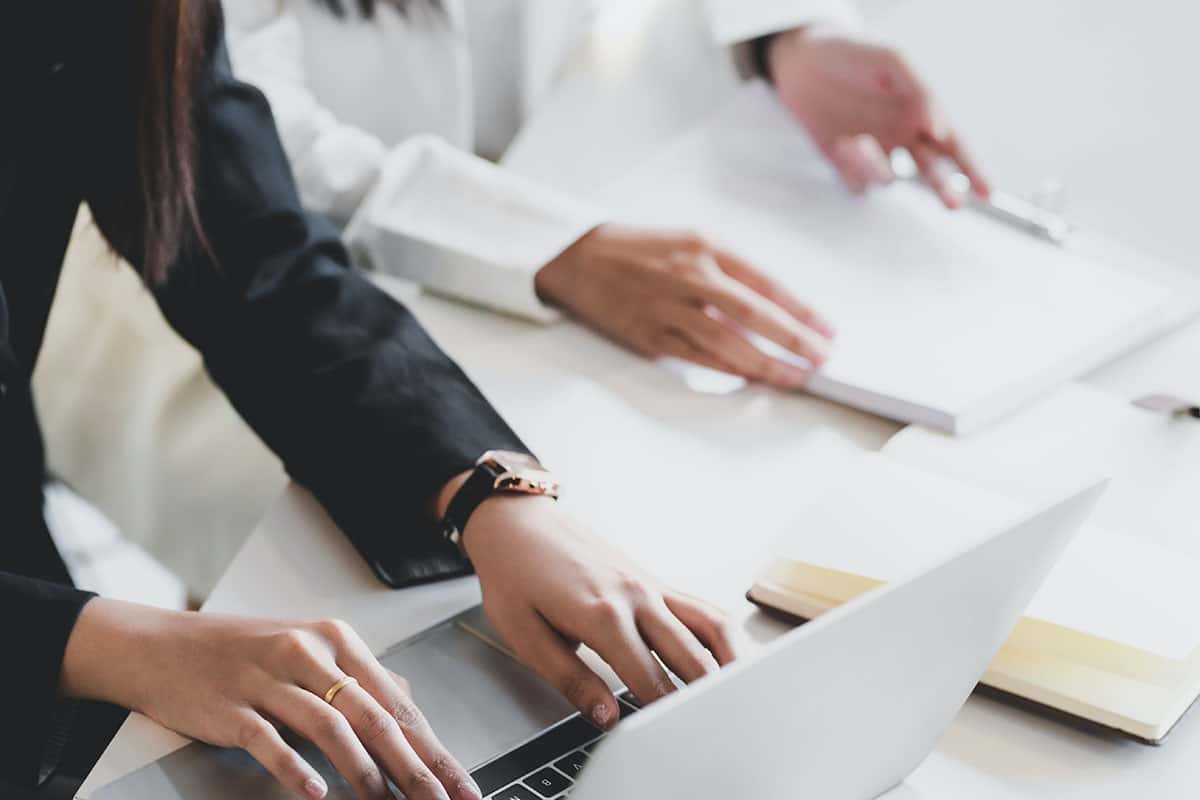 جذب و استخدام در استارتاپ‌ها
