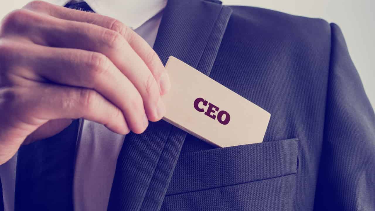 مدیر منابع انسانی در نقش مدیر عامل